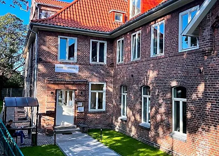 Ahoi Hostel *